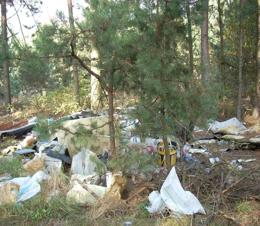 Odpady mogą być składowane wyłącznie na składowiskach odpadów spełniających wymagania ochrony środowiska i prowadzonych zgodnie z prawem.