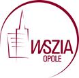 Związek z Zeusem Mnemosyne została uwiedziona przez Zeusa pod formą orła w Pierii. Rodziła ona przez dziewięć nocy dziewiątkę córek.