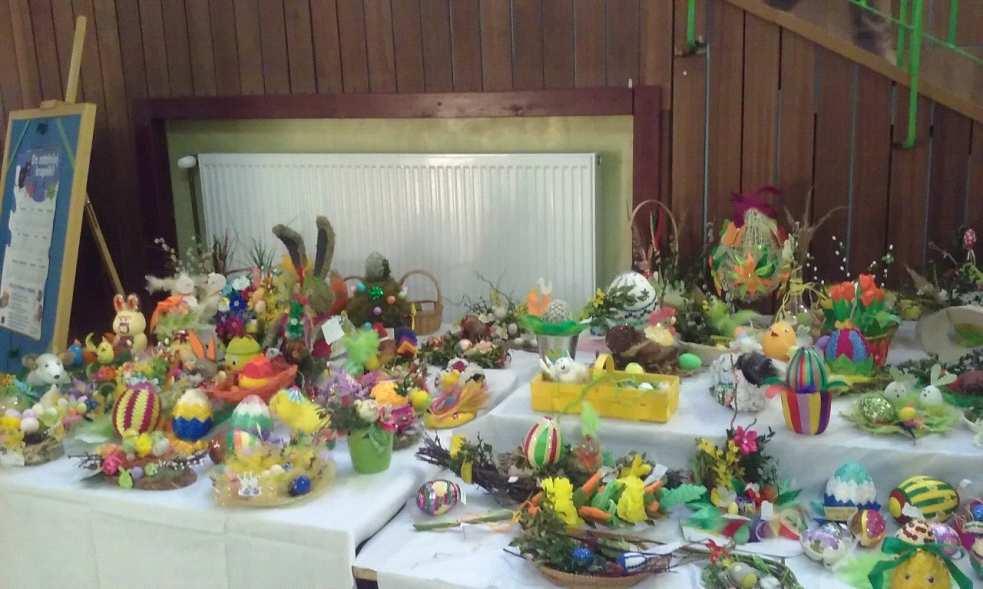 Wielkanoc- to najradośniejsze święto- zarówno w kościelnym roku liturgicznym, jak i w obrzędowym kalendarzu wsi polskiej.