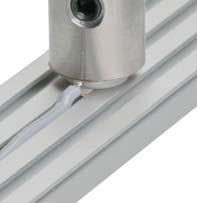 poprowadzenia zasilania paska LED. - Zawieszki mocowane są bezpośrednio do profilu wkrętem z łbem stożkowym.