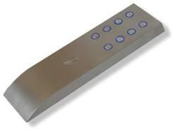 Zasilanie: 2 x 1,5V AAA Wymiary: 160 x 43 x 17 mm Ilość kanałów: 14 Materiał: Aluminium DCDI03 Pilot MINI 10 kanałowy P Zasilanie: