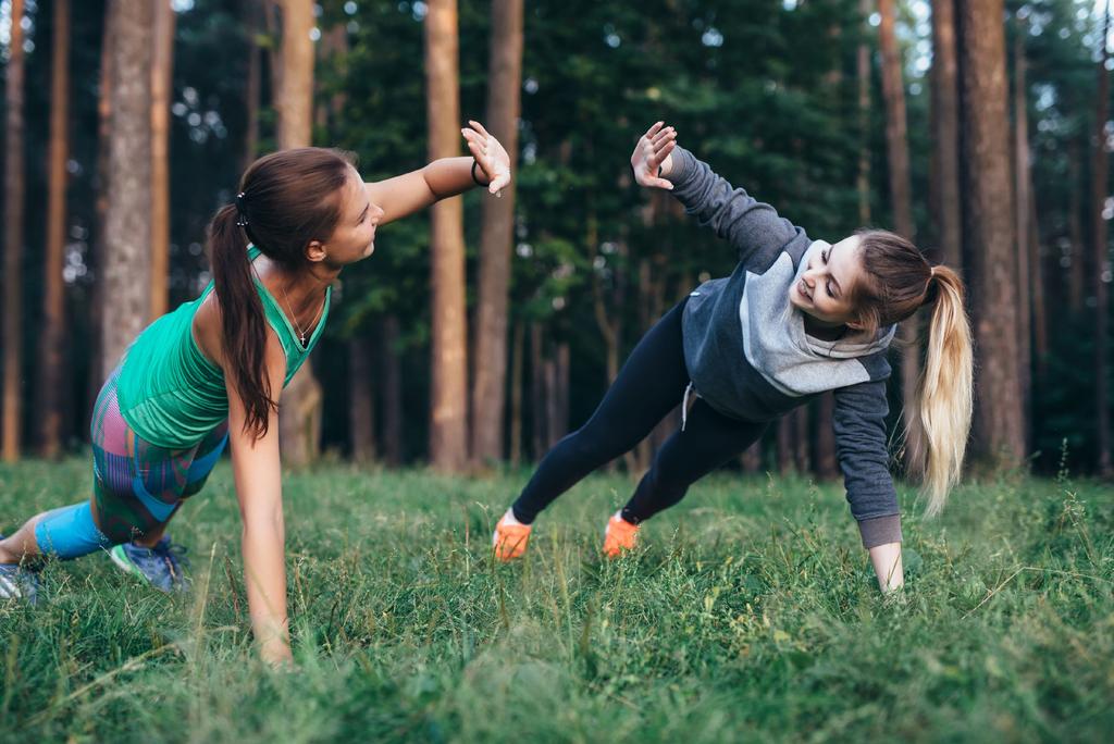 To projekt aktywnych wyjazdów tematycznych do hoteli i ośrodków w Polsce realizowany przez sieć klubów fitness Zdrofit i biuro podróży Venga Sport & Travel.