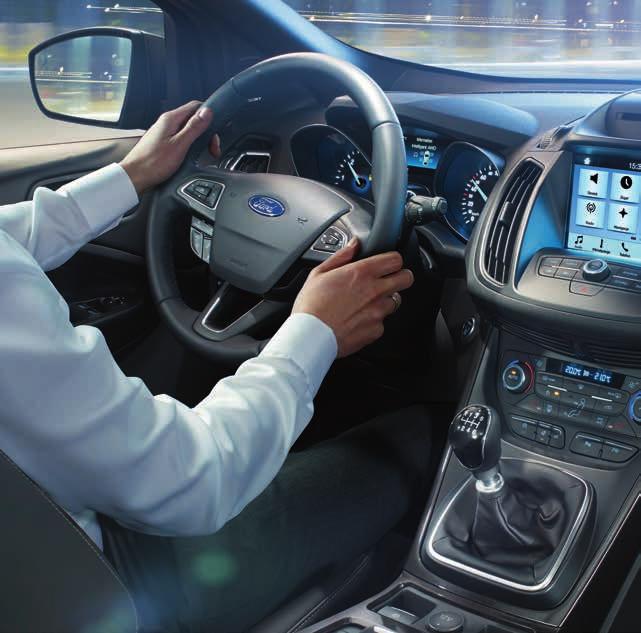 FORD KUGA Reflektory biksenonowe, adaptacyjne TREND 4 750,- EDITION 4 000,- TITANIUM, ST-LINE SYNC 3, Android