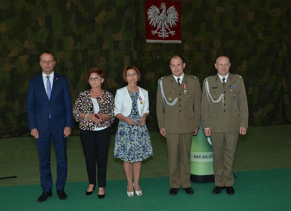 Brązowym Medalem za Zasługi dla Straży Granicznej wyróżnione zostały