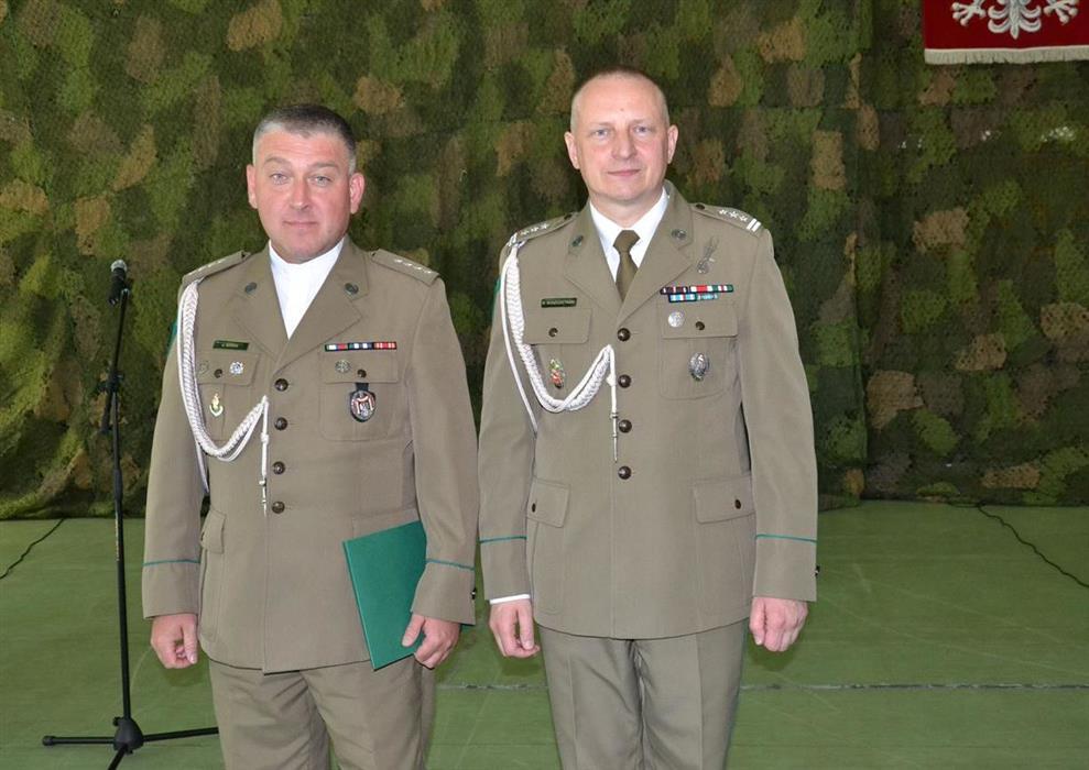 W korpusie chorążych, akt mianowania na stopień chorążego sztabowego SG st. chor. SG Jarosław Smajda i st.