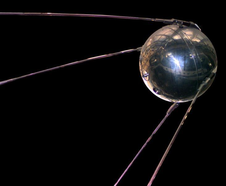 50 lat sztucznych satelitów Sputnik 1 -wystrzelony: 4 października 1957 r.