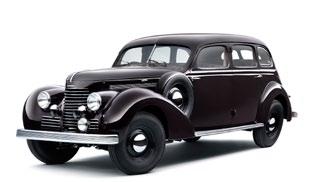 Historia modelu 1934 1949: Historyczna skoda superb 2002 2006: Współczesna skoda superb I SKODA SuperB II Skoda superb II jest samochodem nie tylko wyjątkowo przestronnym, ale także bardzo