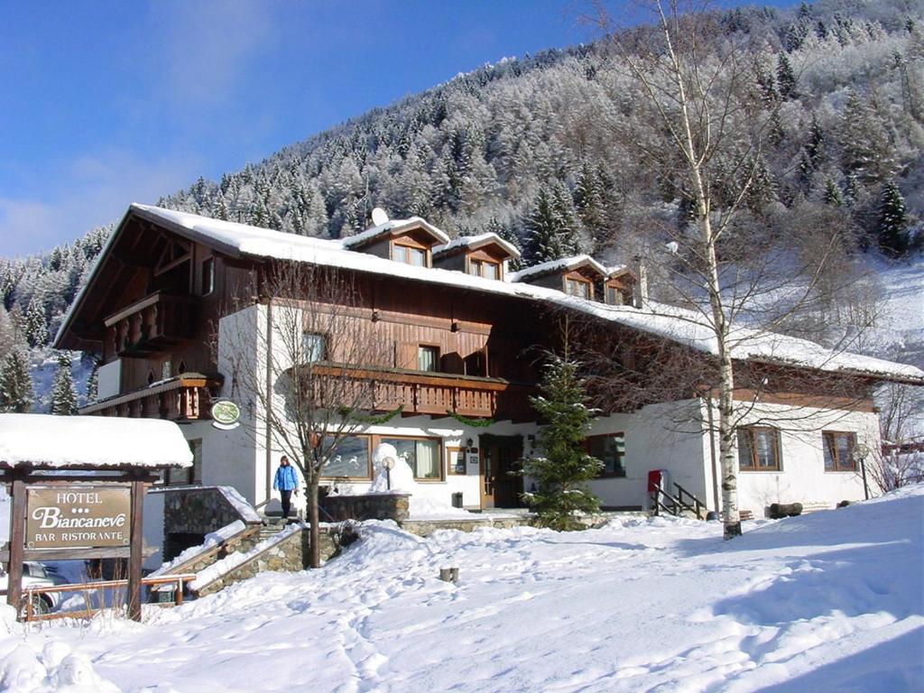 HOTEL BIANCANEVE *** Biancaneve (www.hotelbiancaneve.