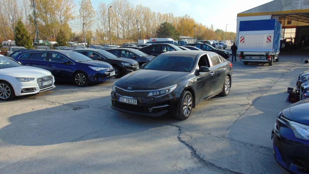 Opinia techniczna numer: z dnia: Rzeczoznawca : Sebastian Kurmanowski upr. AutoConsult.1234 RS001444 Zleceniodawca:BNP PARIBAS LEASING SERVICES SP. Z O.O. Adres: SUWAK 3, 02-676 WARSZAWA Zlec.