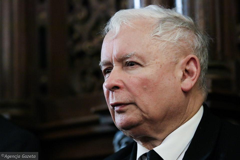 Anatomia represji, bezprawia i niesprawiedliwości - do czego prowadzi polityka nienawiści? http://wyborcza.pl/7,95891,24399687,anatomia-represji-bezprawia-i-niesprawiedliwosci-doczego.html?