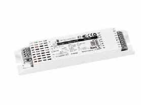 VIP-PRO Model VIP PRO 180i 1 4-80W 5xC VIP PRO 380i 3 4-80W 5xD Parametry tecniczne: Tecnical parameters: Parametry zasilania Power supply Nominalna moc (P) pobierana z sieci Nominal power input Typ