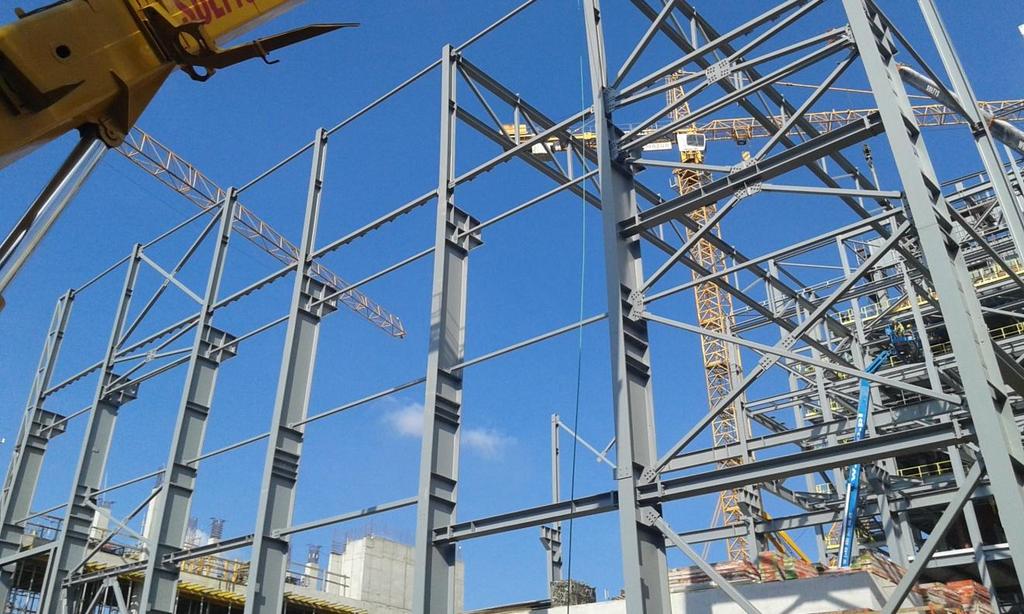 ZREALIZOWANE PROJEKTY / OUR PROJECTS Kompleksowe wykonanie i montaż konstrukcji stalowej