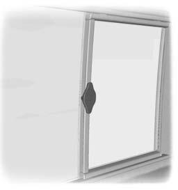 Okna i lusterka Lusterka zewnętrzne regulowane elektrycznie są wyposażone w element grzejny, który odszrania i