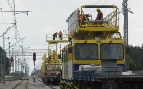 E65) Budowa i modernizacja stacji kolejowych oraz obiektów inżynieryjnych i kubaturowych Realizacja skomplikowanych modernizacji stacji kolejowych, m.in. Legionowo, Modlin, Nowy Dwór Mazowiecki, Malczyce, Opole Zachodnie.