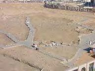 83 Cmentarz Uhud, gdzie pochowani są towarzysze Proroka (saał), którzy zginęli w bitwie pod Uhud.