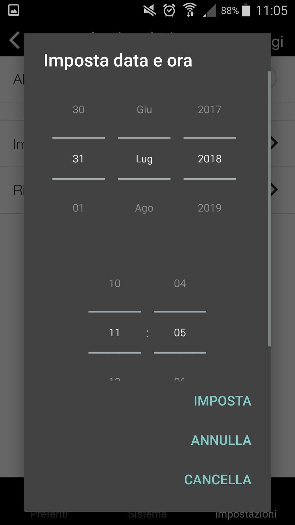 AUTOMATYCZNA AKTYWACJA SCENARIUSZA (TRIGGER) Ustaw datę i godzinę AUTOMATYCZNA AKTYWACJA SCENARIUSZA (TRIGGER) Czerwiec 07 Lipiec Sierpień Ustawianie daty Naciśnij Ustaw datę i zmień datę i godzinę.