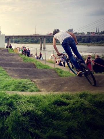 Pumptrack torem la ka e o: zieci m o zie oro li ieo ro zo