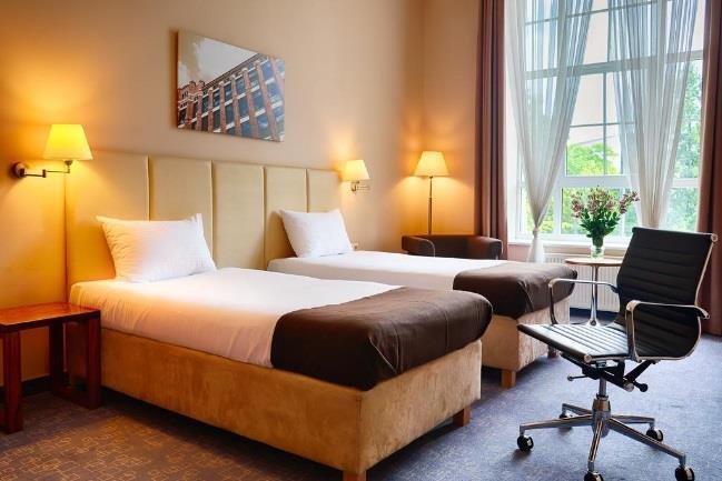 Hotel Focus Łódź *** ul. Łąkowa 23, Łódź ODLEGŁOŚĆ od DoubleTree by Hilton Hotel Łódź: 140 m WWW http://www.focushotels.pl/lodz,30.