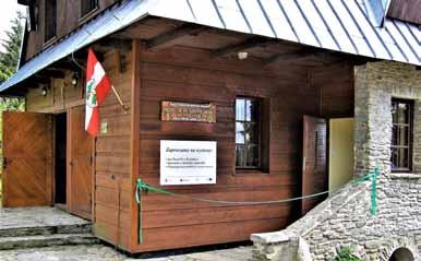 BESKID SĄDECKI: PRZEHYBA Sądecki Ośrodek Historii Turystyki Górskiej Gabinet Sosnowskiego na Przehybie mieści się obok schroniska PTTK.