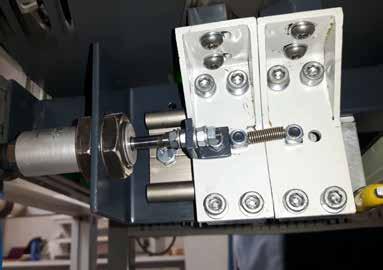 The modernisation of a micro engraving station uses a drylin SHT lead screw linear system and a flexible shaft.
