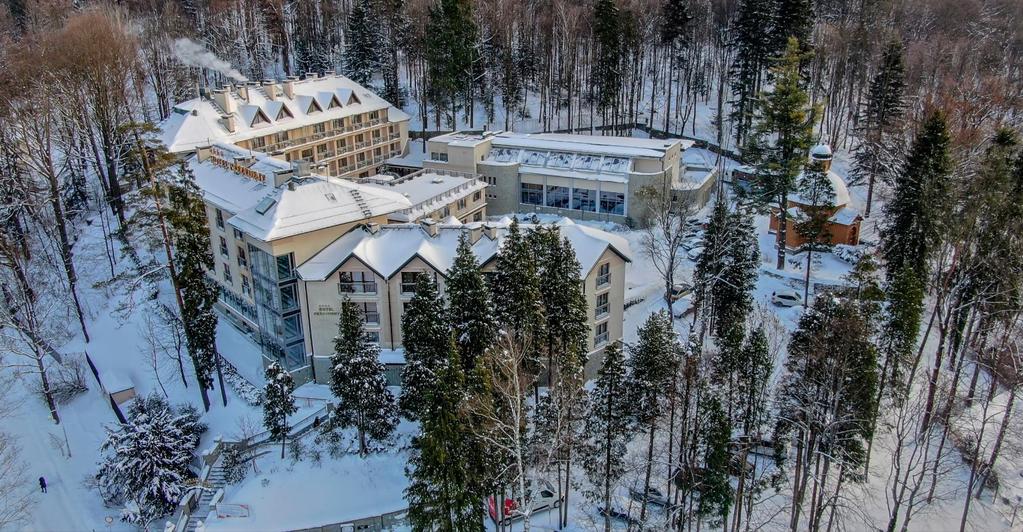 Hotel dla Dorosłych Hotel Prezydent Hotel tylko dla dorosłych i młodzieży od 12-tego roku życia, jest przeznaczony dla tych, którzy szukają spokojnego i ekskluzywnego wypoczynku.