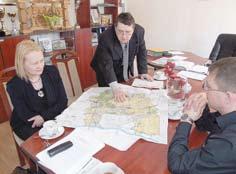 Planuje się przeznaczyć ponad 24 mln zł na inwestycje dokończenie już zaczętych projektów i realizację nowych. Stanowi to blisko 2 tys. zł. wydatków inwestycyjnych na jednego mieszkańca w roku budżetowym.