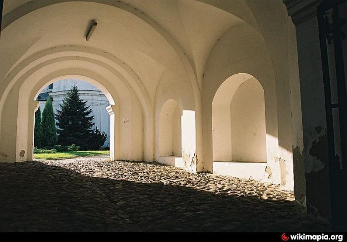 Zad. 7 ZNANY CHEŁMIANIN 3pkt./ Co mieści się obecnie na parterze kamienicy przy ul. Lubelskiej?... Kto mieszkał w tym domu w latach 1914-1999?