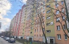 000 zł 3-POKOJOWE 44 m 2 BRONOWICE ul. Bronowicka Przedpokój, 3 osobne pokoje, kuchnia, łazienka z WC.