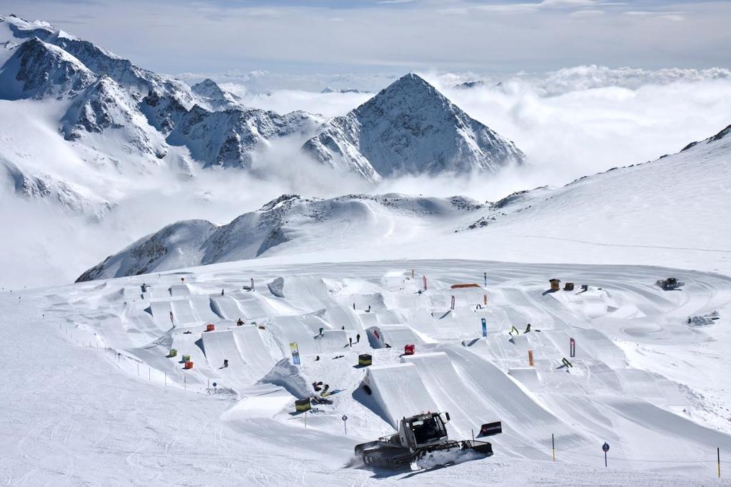 Stubai ZOO https://www.youtube.com/watch?