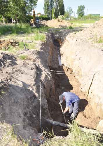 Ściekowej Gminy Tczew str. 5 Nadzór nad prawidłowym przebiegiem realizacji będzie sprawowało Przedsiębiorstwo Usług Inwestycyjno Projektowych INWESTOR sp.z o.o. z Tczewa.