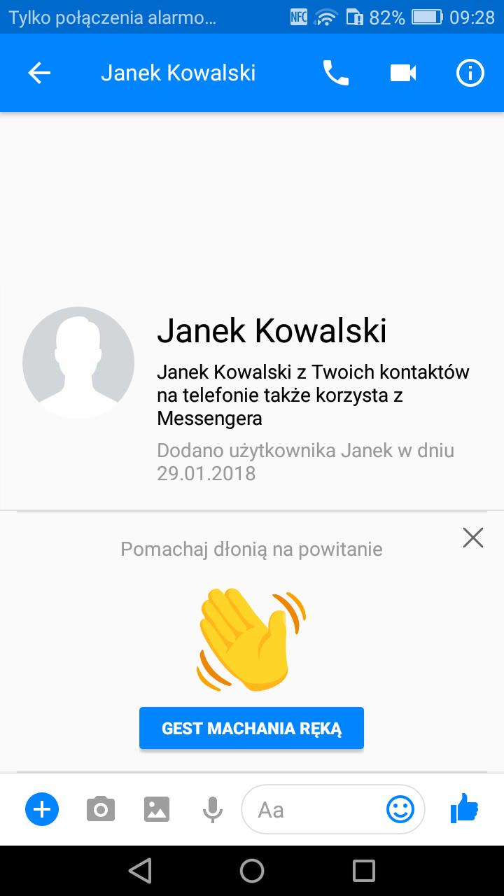 Messenger konwersacja Klikamy na pole oznaczone Aa i tam wpisujemy treść