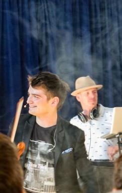 Okazją był wyjątkowy koncert w wykonaniu pana Tomasza Dolskiego Symfonia na