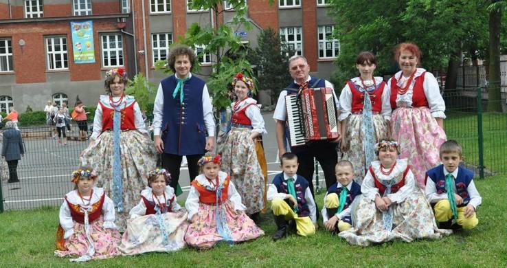 Równocześnie w dniu otwarcia zorganizowany został piknik rodzinny z licznymi atrakcjami dla najmłodszych mieszkańców Piekar Śląskich i ich rodzin.
