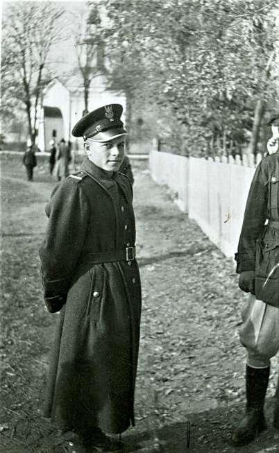 5 Zdjęcie 7 Rok 1951. Żołnierz.
