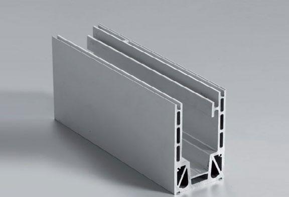 a MS - T 600 Komponent bazowy - profil balustrady Aluminium anoda 3000 17.52-25.52 17.52 21.