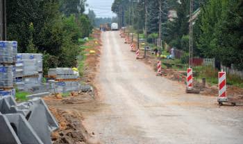 terenie wszystkich gmin powiatu. INWESTYCJE NA DROGACH POWIATOWYCH W GMINIE SUCHEDNIÓW Most ul.