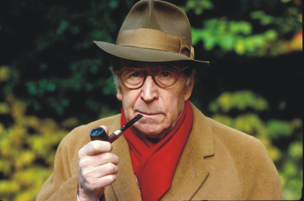 Jeśli chodzi o tytoń, Georges Simenon najchętniej palił Dunhill Royal Yacht, chociaż widywano go i z Dobie's Four Square. M. K. Zdjęcia - internet. Źródła: https://pl.