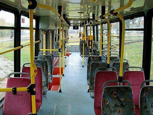 FotoreportaŜ Wnętrze zmodernizowanego składu #232+233.