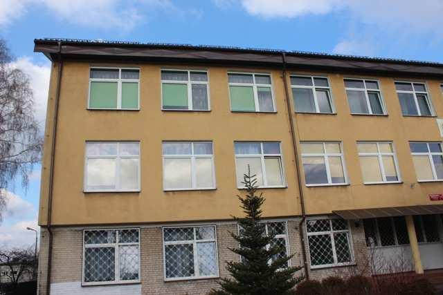 parapetem. Ryc. 18.