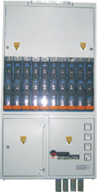 Obudowy wnętrzowych rozdzielnic stacji transformatorowych NTw Obudowy NTw wykonywane są z profili i blach stalowych ocynkowanych ogniowo, łączonych ze sobą metodą skręcania i nitowania.