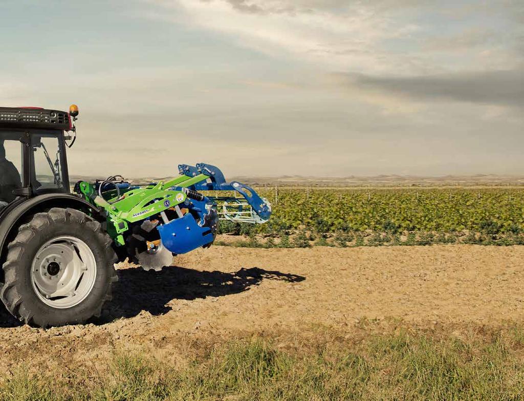 MAKSYMALNIE WYKORZYSTAJ DZIEŃ Nowy wymiar wydajności Maksymalnie trzy międzyosiowe zawory hydrauliczne, nowa pompa o wydatku 80 l/min i elektroniczne