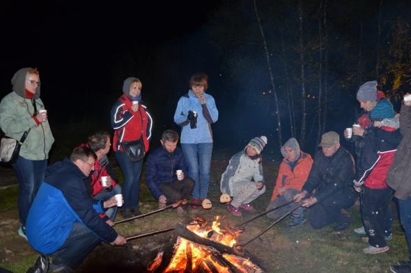 Osady prowadzących gry i zabawy animacyjne (integrujące grupę, koszt 1000,00 zł/ 5 h), Organizacja gwarowych opowieści (koszt