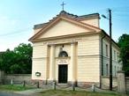 nianej dzwonnicy, w tzw. lapidarium, gromadzone są od 1985 r.