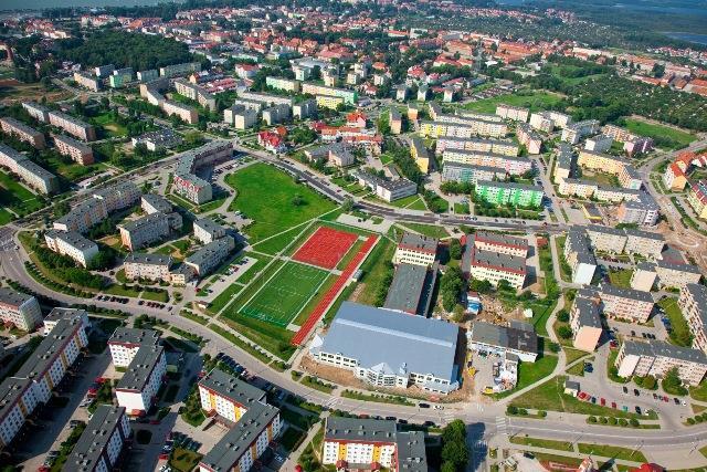 I. WSTĘP 1. Wprowadzenie Utrzymanie istniejącej infrastruktury transportowej na poziomie, zgodnym ze społecznymi oczekiwaniami i aspiracjami, jest jednym z podstawowych wyzwań XXI wieku.