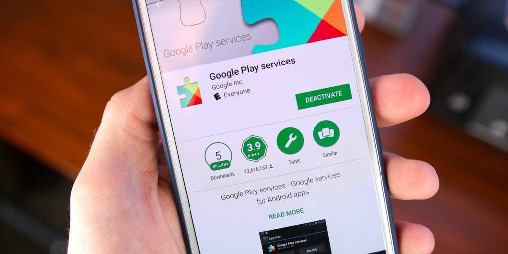 Zadanie Korzystając z serwisu Google Play w swoim smartfonie wybierz jeden