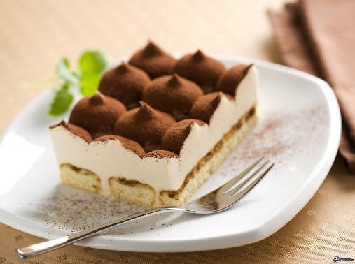 TIRAMISU SKŁADNIKI 250 G SERKA MASCARPONE 2 JAJKA 3 DUŻE ŁYŻKI CUKRU 400 G LADYGFINGERÓW(SAVOIARDI PO WŁOSKU) 1 FILIŻANKA ESPRESSO 3 ŁYŻKI KAKAO W PROSZKU 2 ŁYŻKI MARSALI LUB BRANDY Do dużej miski