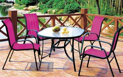 : stół + 4 krzesła kolor amarantowy Stół wym.