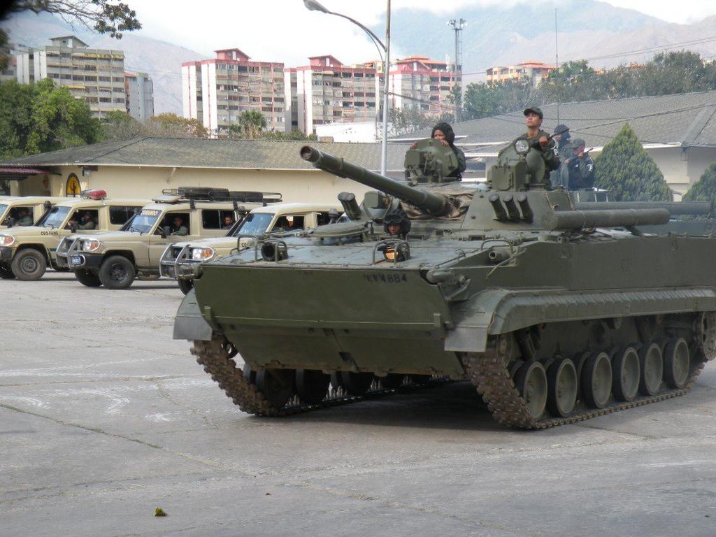 Szczególnie wartościowa jest 41. Brygada Pancerna, wyposażona w czołgi T-72B1W w batalionach pancernych oraz wozy bojowe piechoty BMP-3 w batalionie zmechanizowanym. W 11.