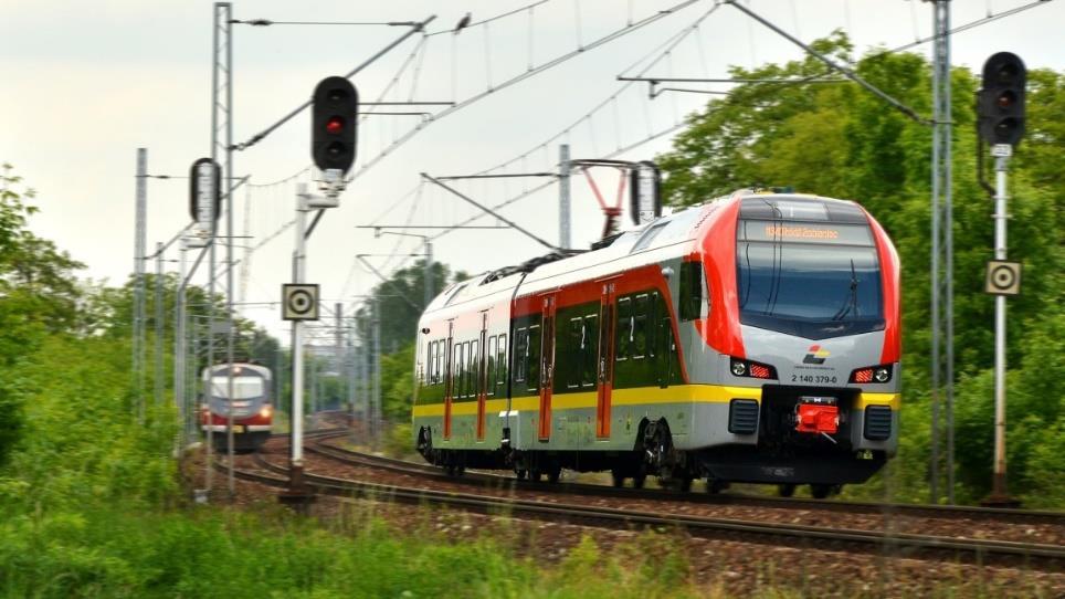 Operatorzy sprawnie wpisują się w każdy projekt integrujący publiczny transport zbiorowy - Wspólny Bilet Aglomeracyjny obowiązujący dla linii Łódź Łowicz, Łódź Kutno, Łódź Sieradz