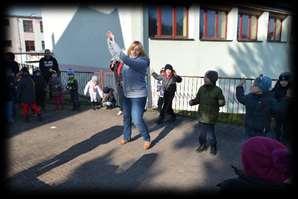 Prowadzenie edukacji zdrowotnej uczniów i pracowników oraz dążenie do zwiększenia jej jakości i skuteczności. 3.